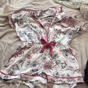 Victoria Secrets floral Print Women's Sleepwear Romper